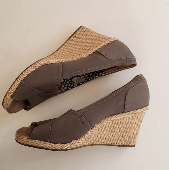 Toms wedge heel shoe - Picture 3 of 6
